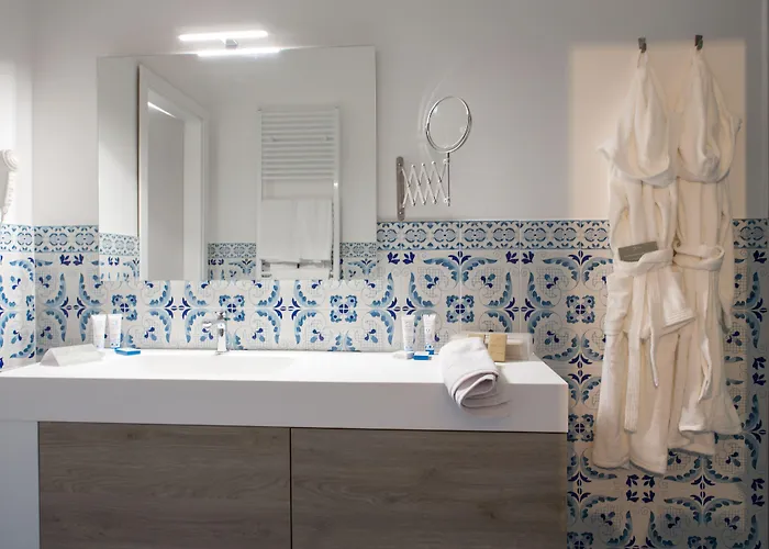 מלון Galia Luxury 5*