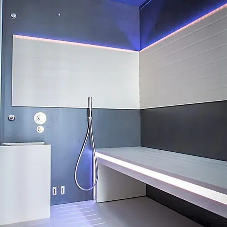 Galia Luxury