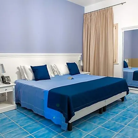 Galia Luxury فندق بيتسو